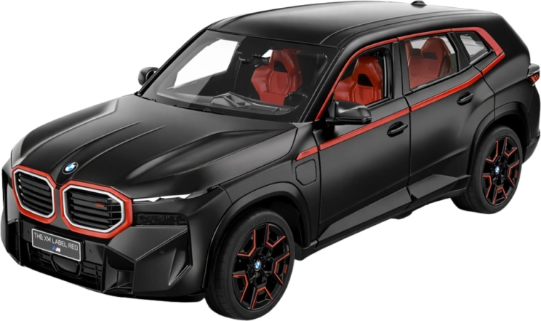 Licenčni model BMW s podrobnim izdelavo