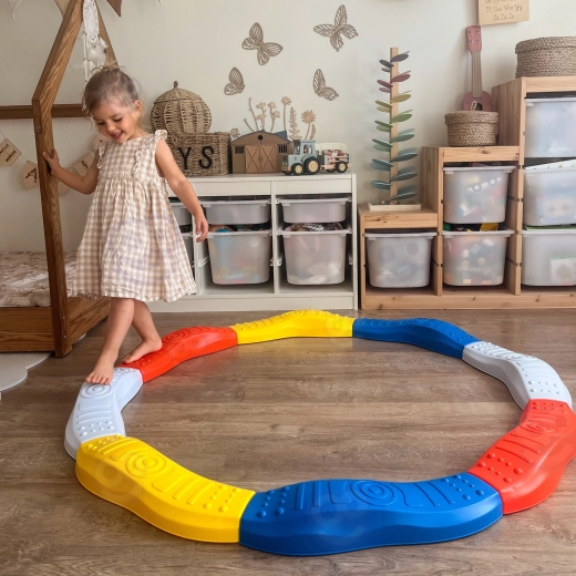 Senzorične površine za stimulacijo stopal