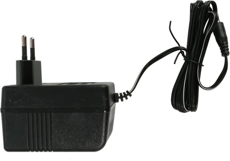 Praktičen DC kabel z barrel priključkom