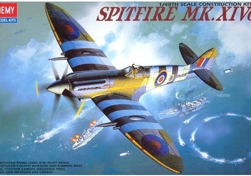 Model letala Supermarine Spitfire Mk. XIV-C 1:48