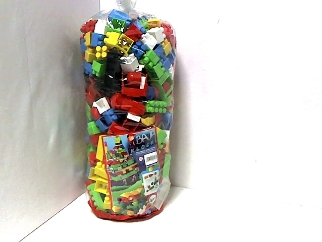Construction building set – colorful blocks (400 pieces)