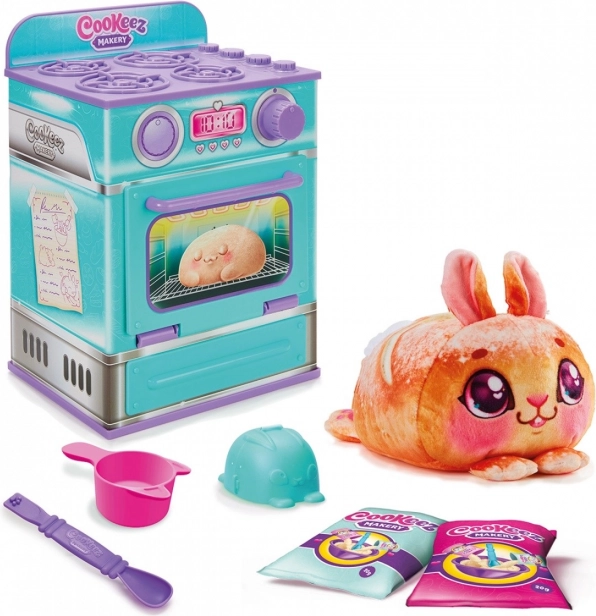 The package contains 1 random plush variant