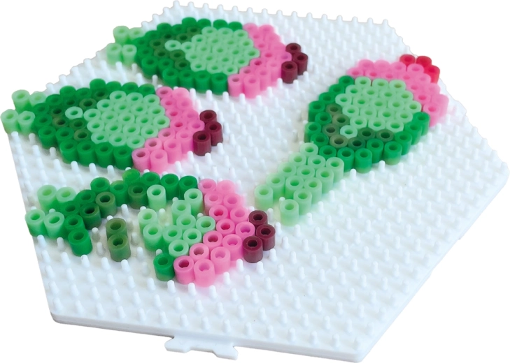 Stabilna šesterokotna podlaga s čepki