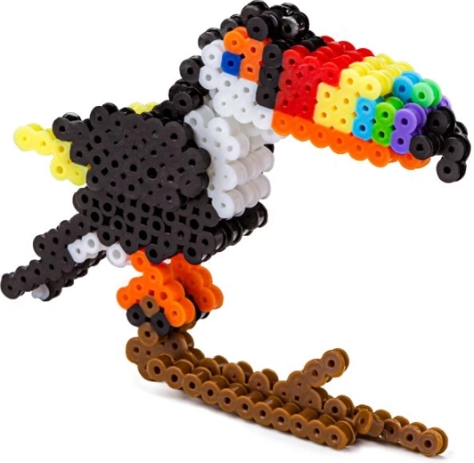 3D toucan from beads – finished creation as a decoration