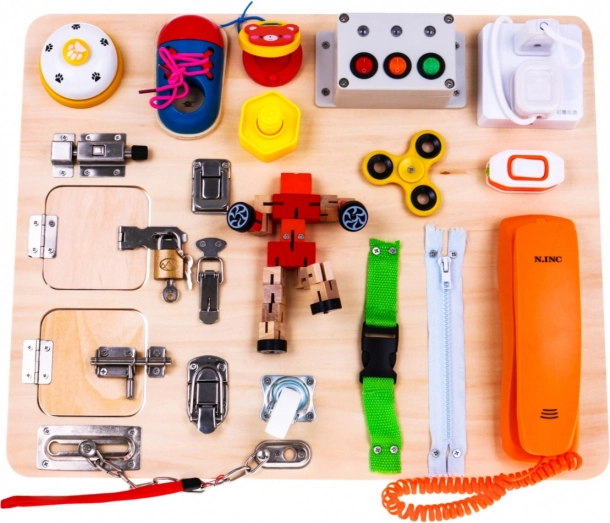 Otroška večnamenska izobraževalna tabla