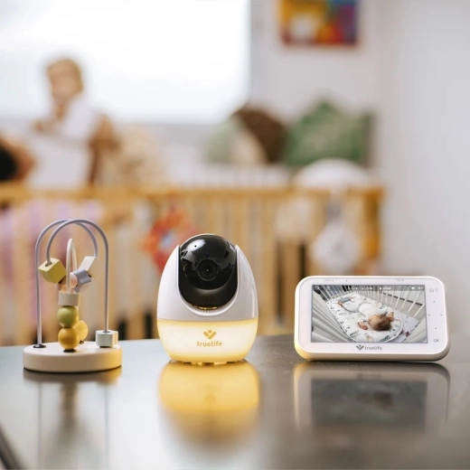 360° pregled z vrtljivo HD kamero