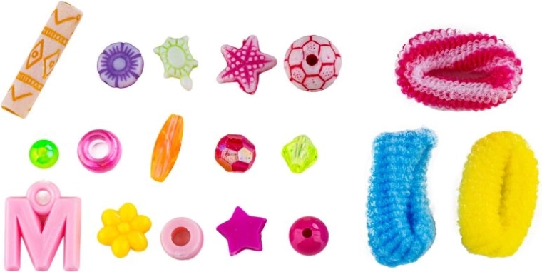 Lots of shapes and colors for original jewelry