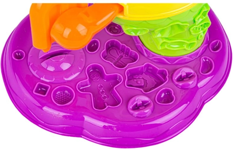 Lots of molds for sweet shapes