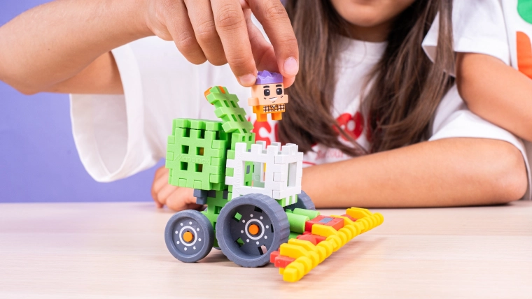 Prožni, varni in enostavno spojljivi deli