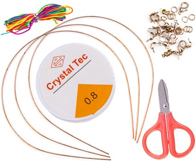 Accessories and tools for comfortable crafting