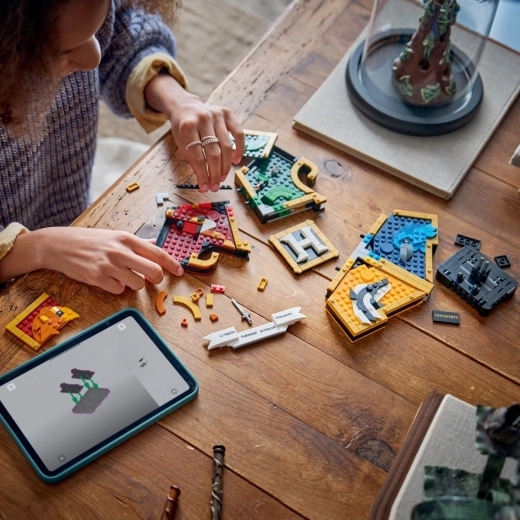 Interaktivna 3D navodila v aplikaciji LEGO Builder