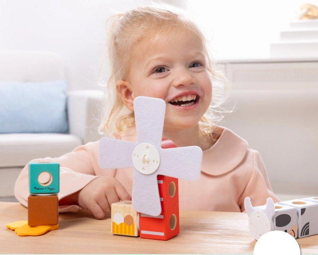 Interaktivna vetrnica in igrivi kmečki motivi