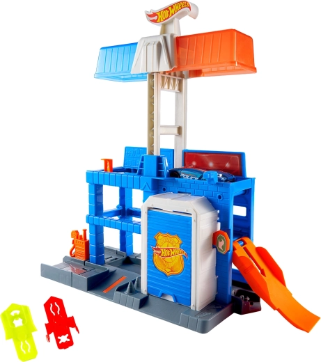 Enostavna povezava z drugimi seti HOT WHEELS