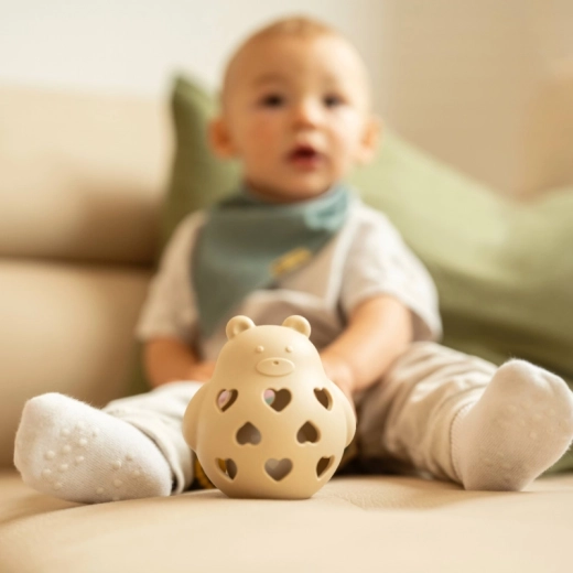 Enostaven oprijem za majhne ročice