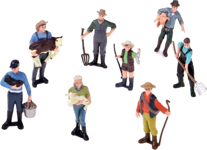 8 different characters for a lively farm
