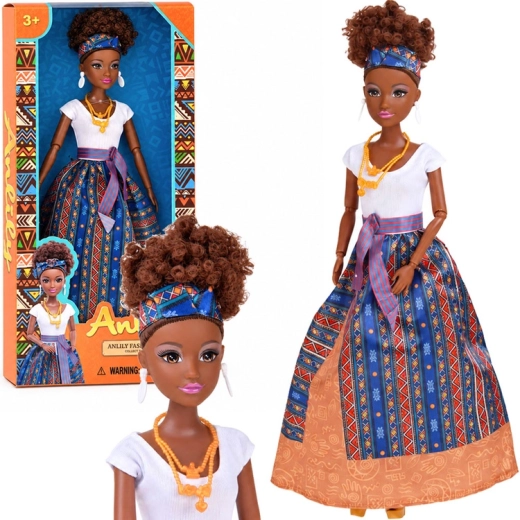 Punčka Anlily v barvitem slogu, navdihnjenem s praznikom Kwanzaa