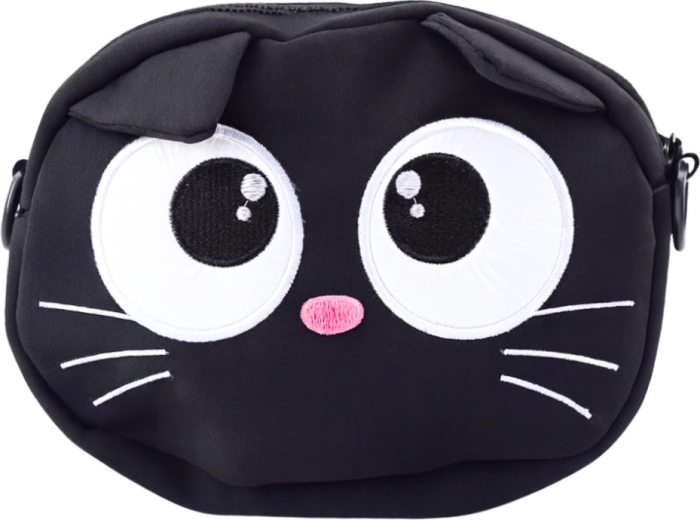 Praktičen glavni žep na zadrgo