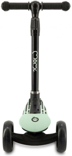 Raste z otrokom zahvaljujoč 3 višinám krmila