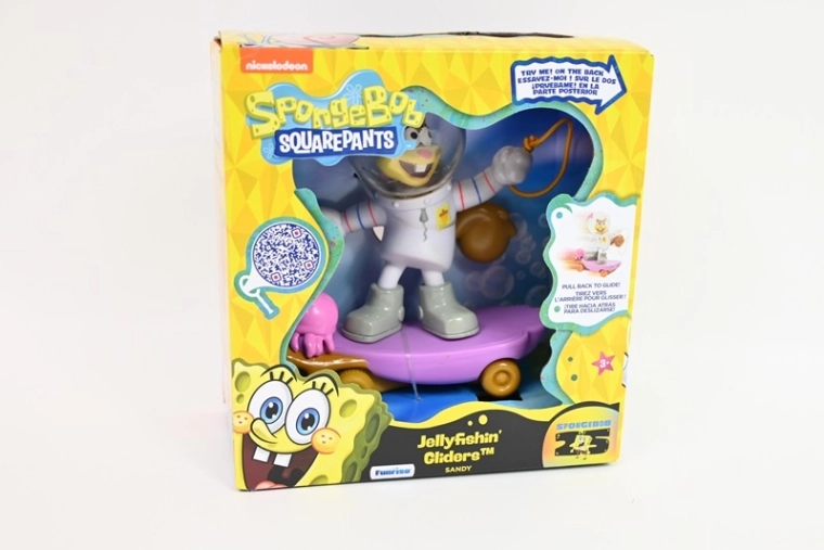 SpongeBob SquarePants figurica Sandy na rolki Jellyfishin’ Gliders