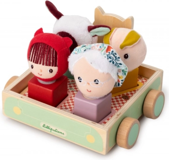 Pull-along wagon for little explorers