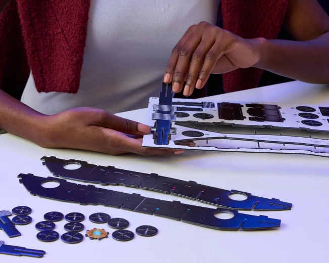 Enostavna montaža brez lepila