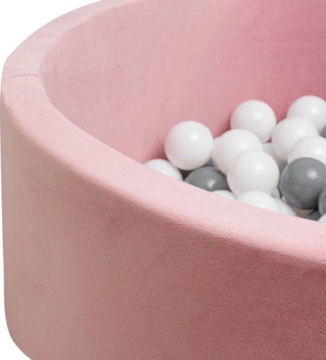 150 certificiranih žogic za čutno zabavo