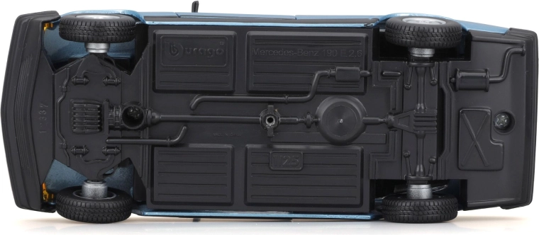 Podrobno podvozje in gumijasta kolesa