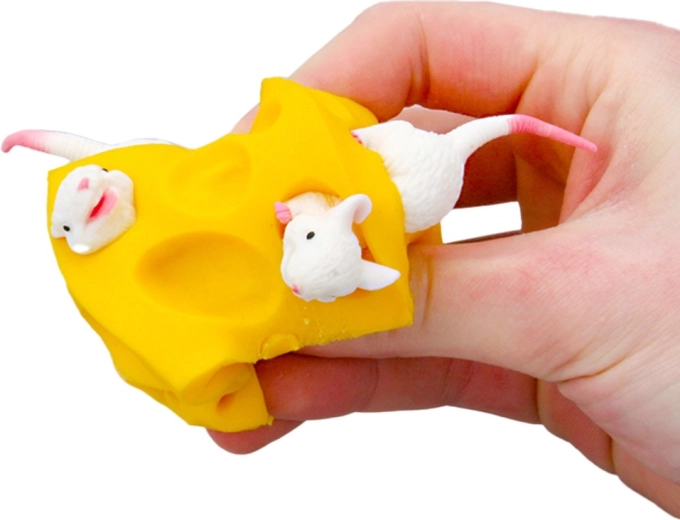 Mehak in raztegljiv material