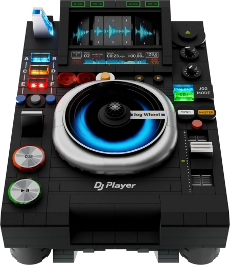 Realističen DJ kontroler poln detajlov