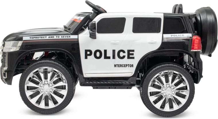 Pogon 4x4 in zmogljiva baterija