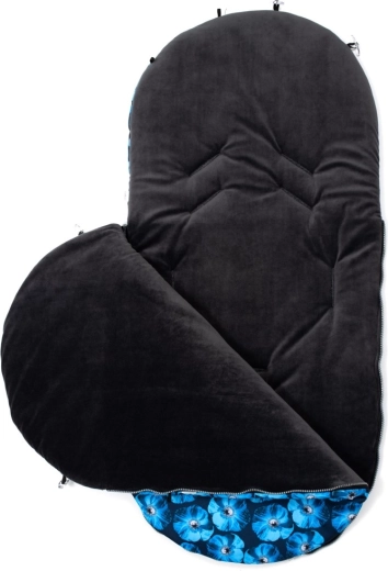 Varno pritrjevanje s 5-točkovnimi pasovi