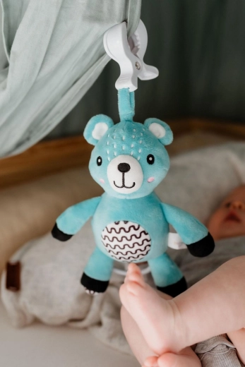 Enostavno obešanje zahvaljujoč klipu