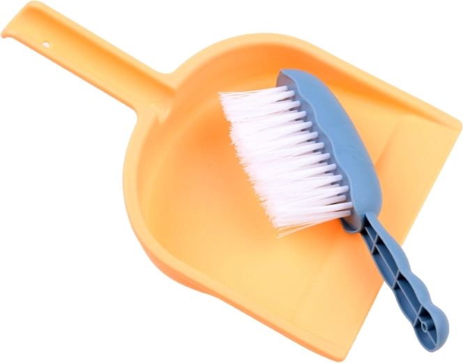 Ergonomski oprijem za udobno pometanje