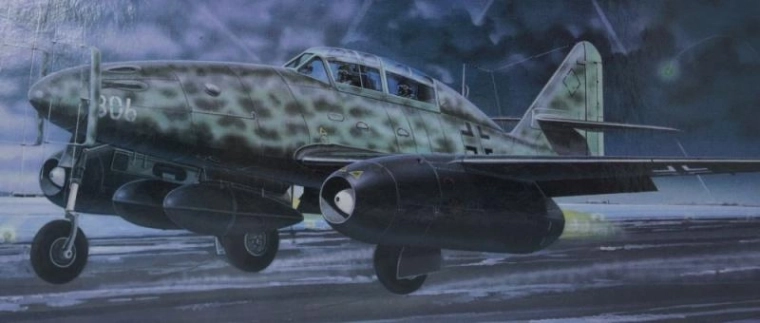 Plastični model MESSERSCHMITT Me 262 B-1a/U1 1:72