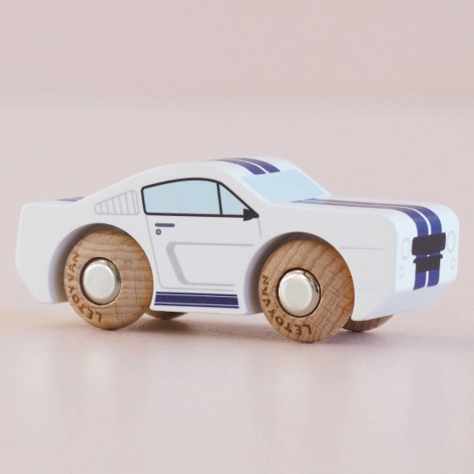 Le Toy Van leseni avtomobilček Maverick GT95