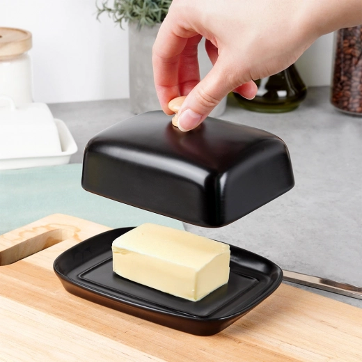 Pokrov za svežino in zaščito