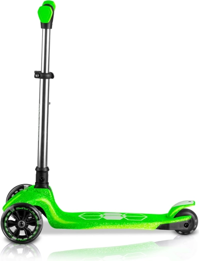 Raste z otrokom zahvaljujoč nastavljivemu krmilu