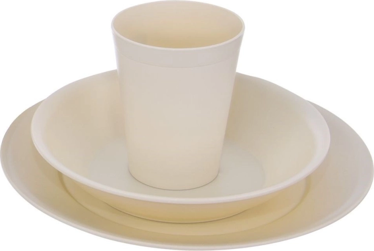 Lahek, trpežen in večkrat uporabni material