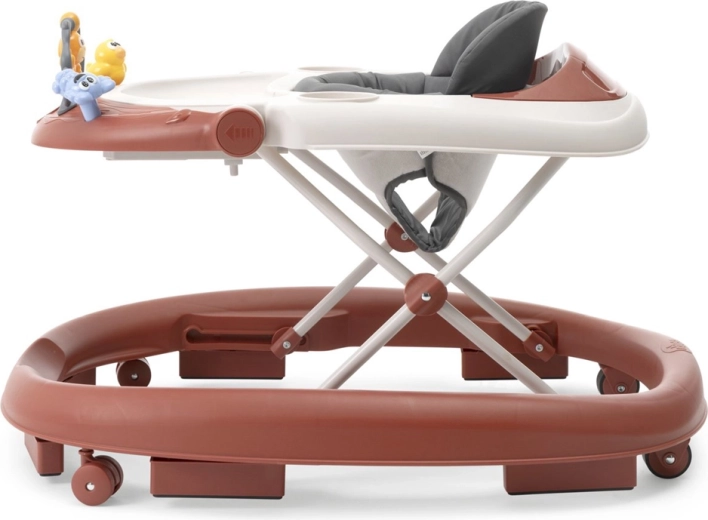 Nastavljiva višina za pravilen stik s tlemi