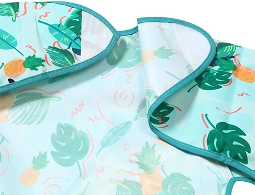 Vodoodporen in enostavno čistljiv material