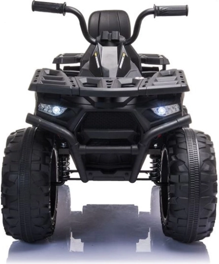 LED žarometi in vzdržljiv sprednji odbijač