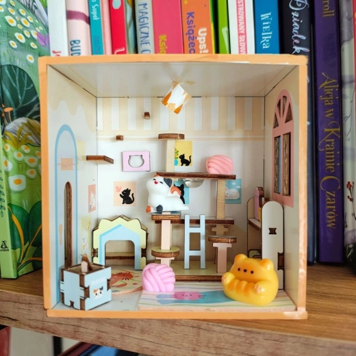 Podrobna miniatura za igro in okrasitev