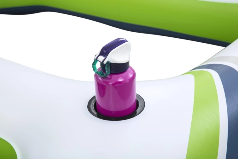 Praktična držala za pijačo in ročaji