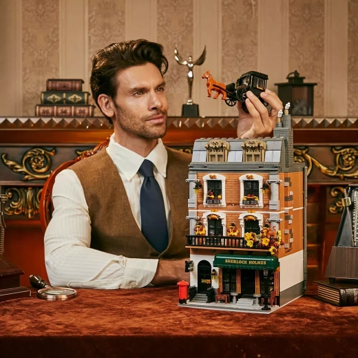 Gradnja in razstava v enem