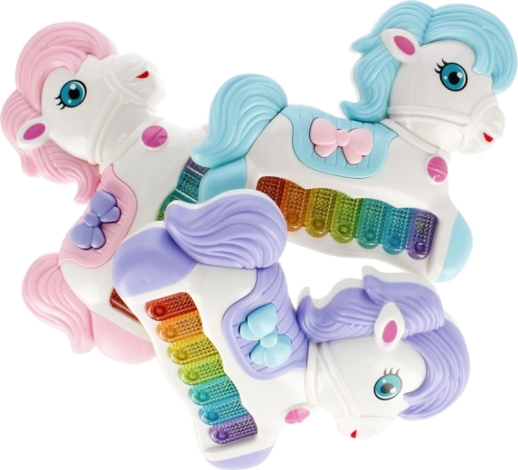 Več barvnih različic