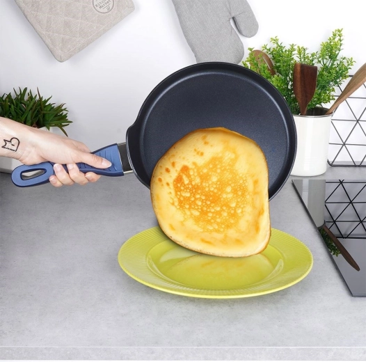 Diamantni nelepljivi premaz za enostavno obračanje