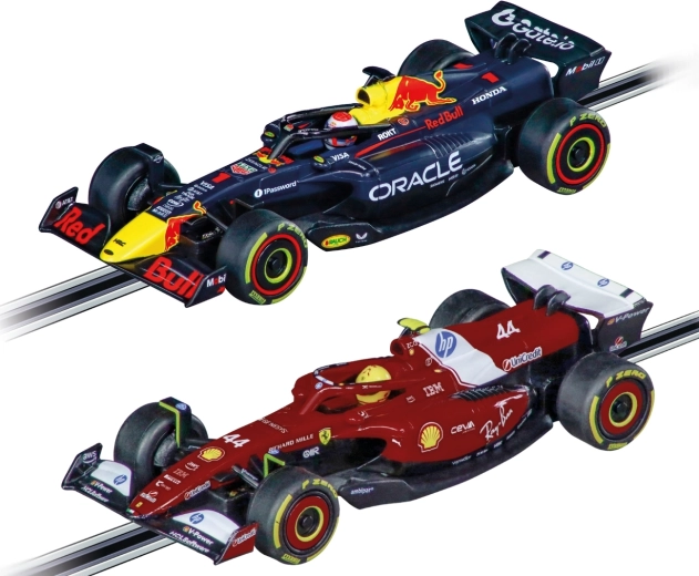 Dve licencirani vozili Formule 1