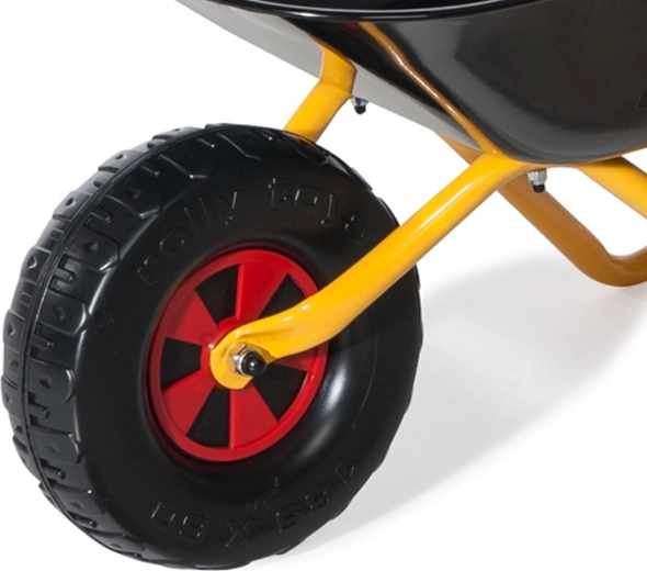Single wheel for easy handling