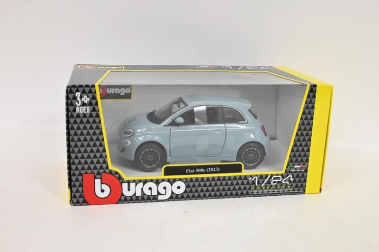 Bburago Fiat 500e 2023 v merilu 1:24 v kovinsko modri barvi