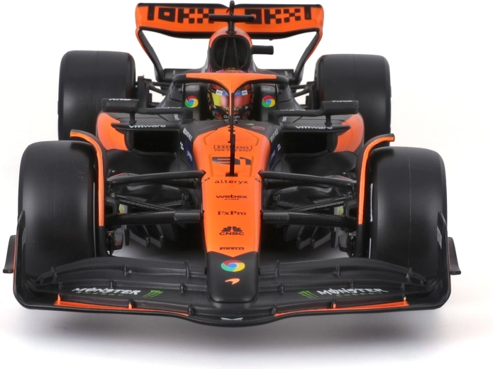 Zvesti detajli karoserije in nalepk